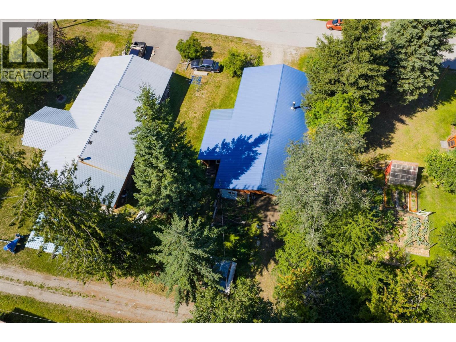 711 9th Avenue, New Denver, British Columbia  V0G 1S0 - Photo 37 - 10358216