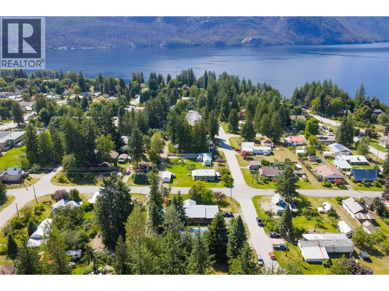 711 9th Avenue, New Denver, British Columbia  V0G 1S0 - Photo 6 - 10358216