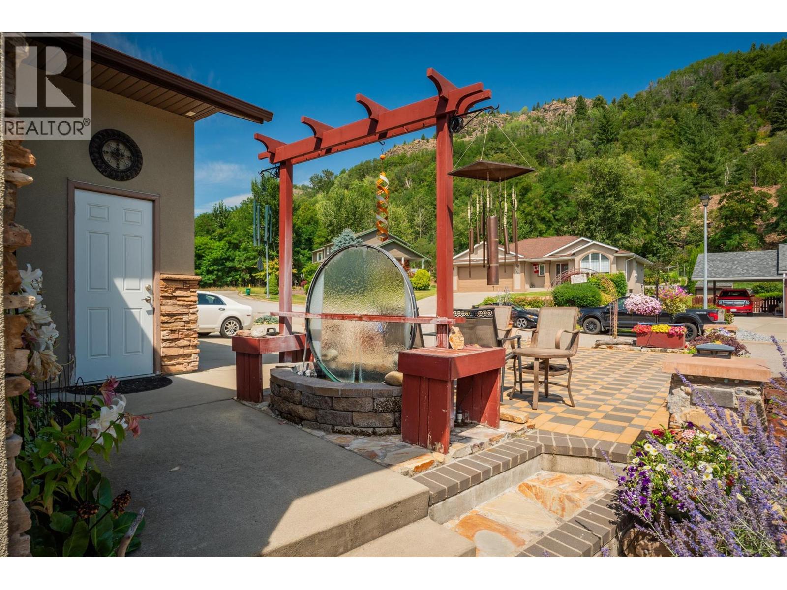 7150 Devito Drive, Trail, British Columbia  V1R 4W2 - Photo 40 - 10358419