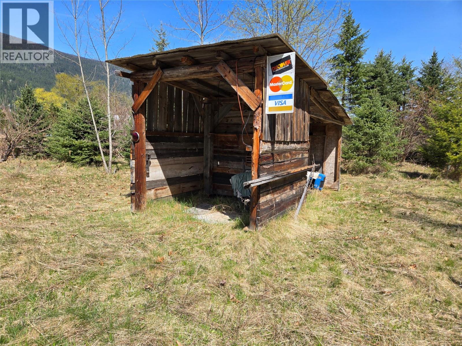 6268 Picard Road, Appledale, British Columbia  V0G 2J0 - Photo 27 - 10358538