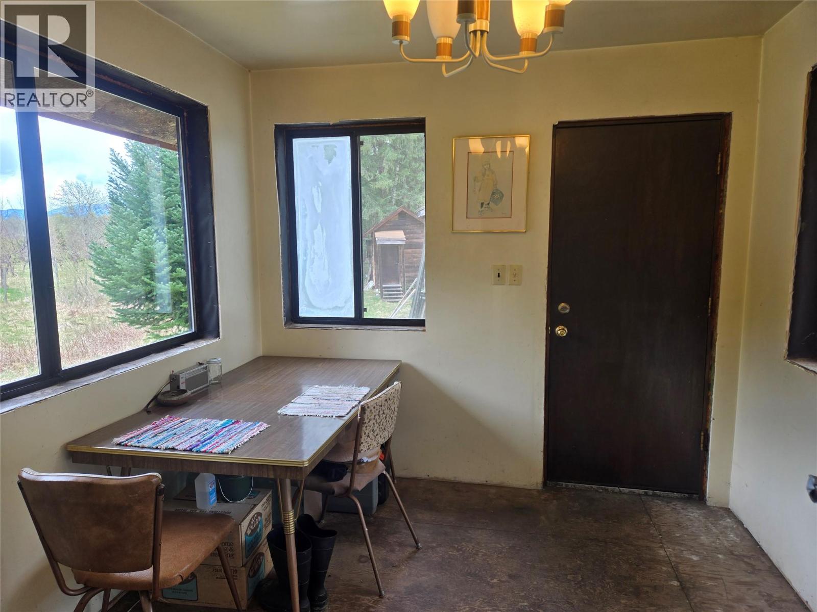 6268 Picard Road, Appledale, British Columbia  V0G 2J0 - Photo 5 - 10358538