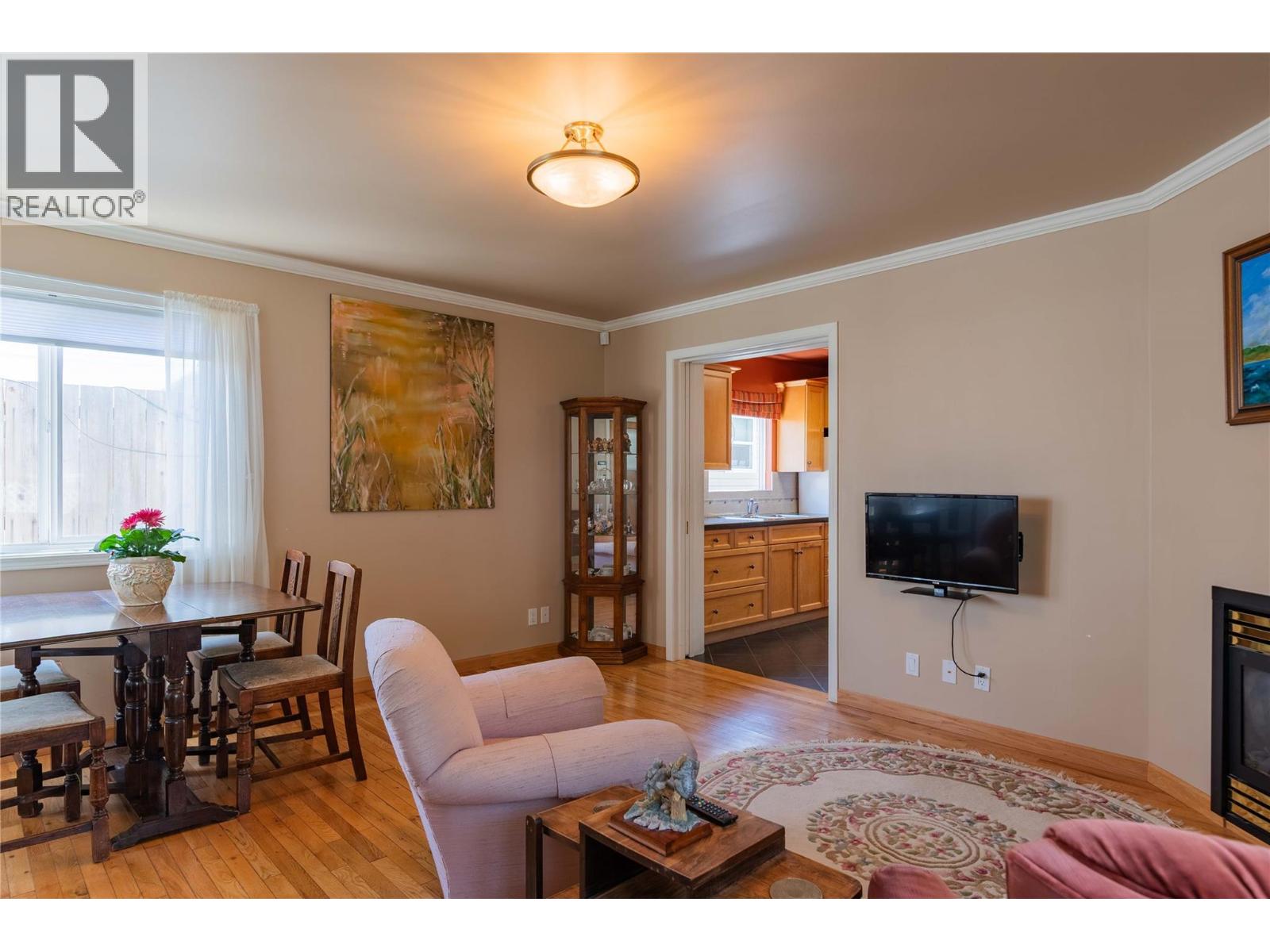 945 Thackeray Street, Warfield, British Columbia  V1R 2C3 - Photo 11 - 10358730