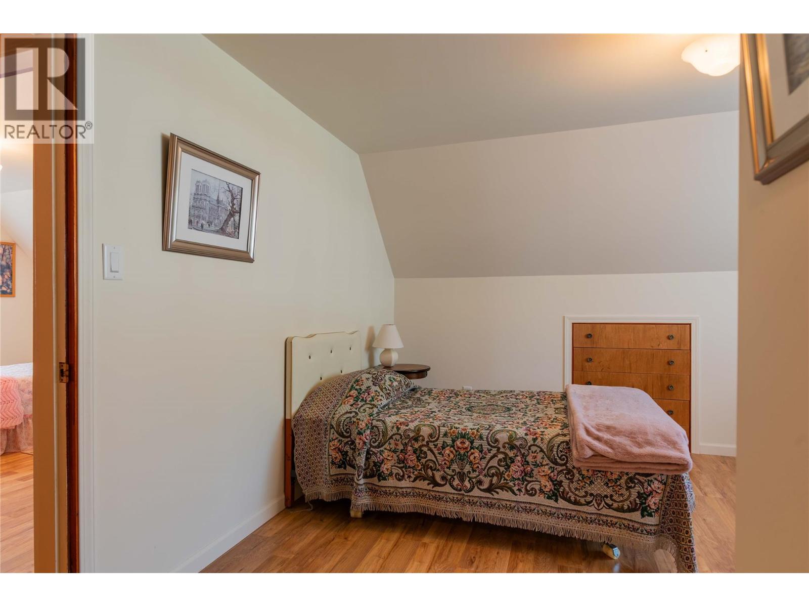 945 Thackeray Street, Warfield, British Columbia  V1R 2C3 - Photo 22 - 10358730