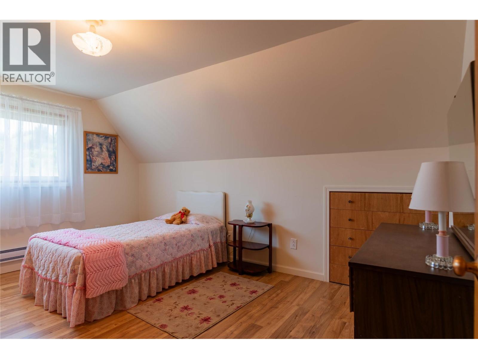 945 Thackeray Street, Warfield, British Columbia  V1R 2C3 - Photo 28 - 10358730