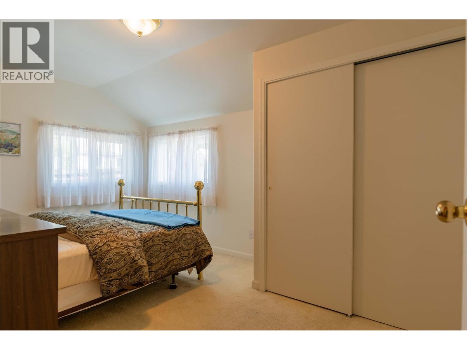 945 Thackeray Street, Warfield, British Columbia  V1R 2C3 - Photo 29 - 10358730