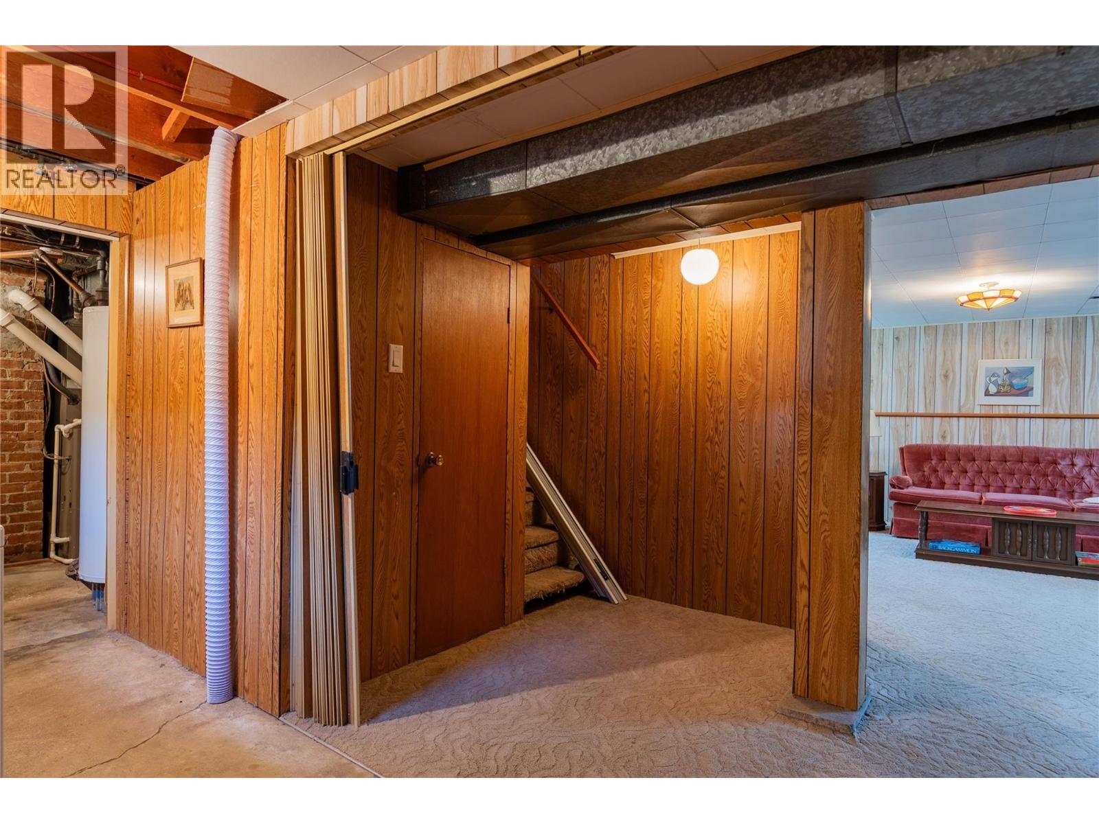 945 Thackeray Street, Warfield, British Columbia  V1R 2C3 - Photo 44 - 10358730