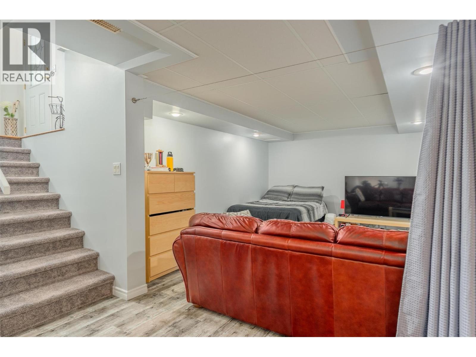 705 8th Avenue, Montrose, British Columbia  V0G 1P0 - Photo 21 - 10358762
