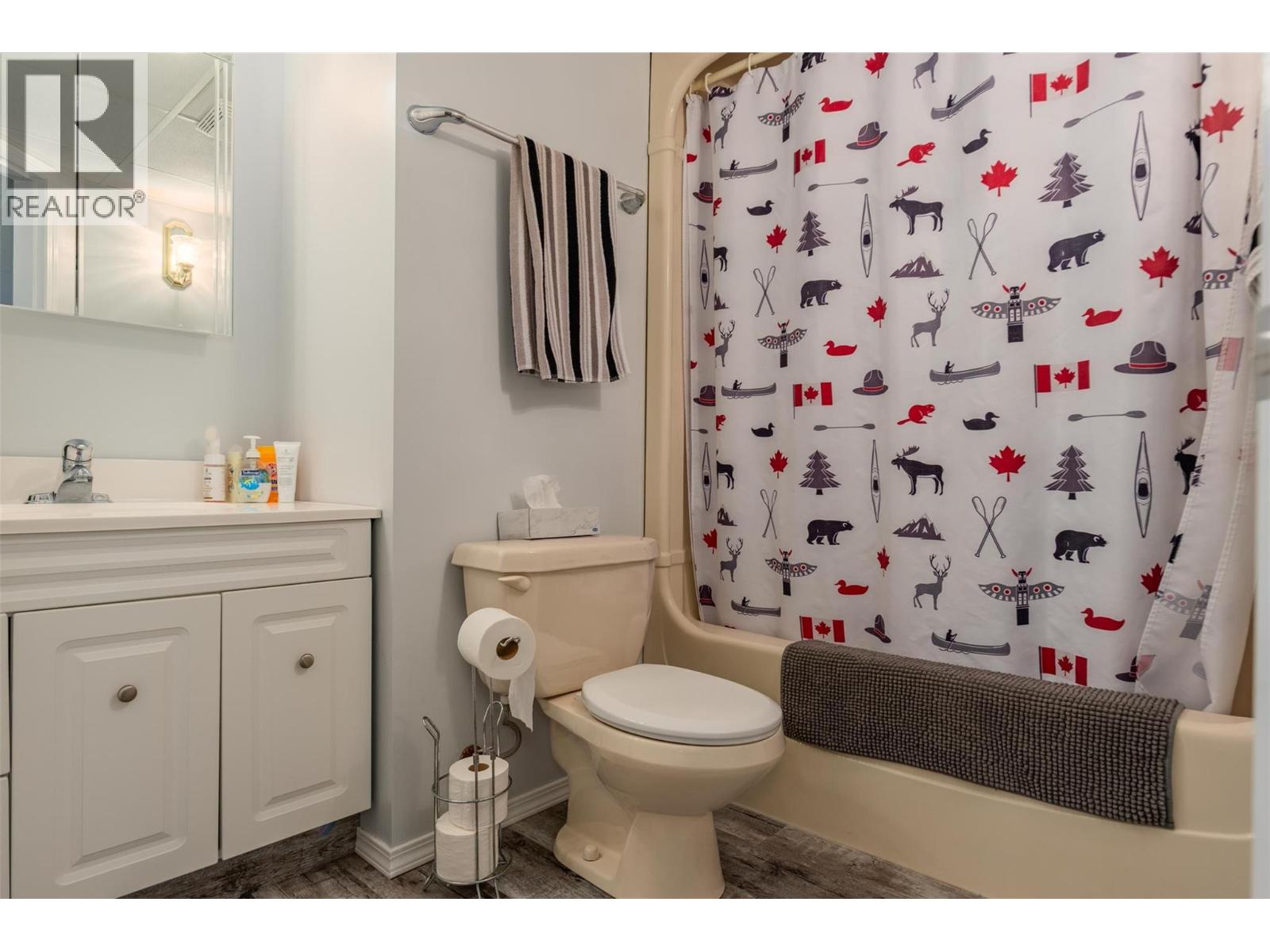 705 8th Avenue, Montrose, British Columbia  V0G 1P0 - Photo 25 - 10358762