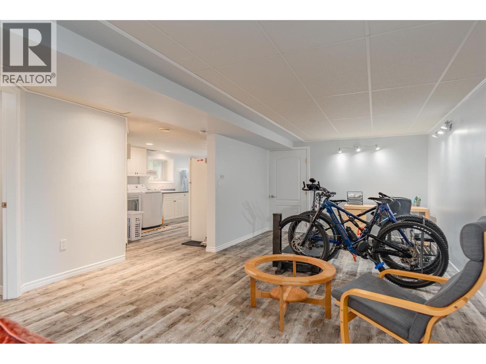 705 8th Avenue, Montrose, British Columbia  V0G 1P0 - Photo 27 - 10358762