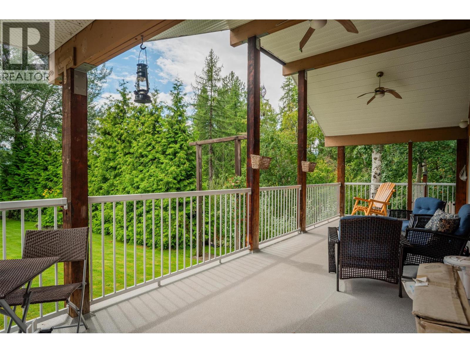 705 8th Avenue, Montrose, British Columbia  V0G 1P0 - Photo 31 - 10358762