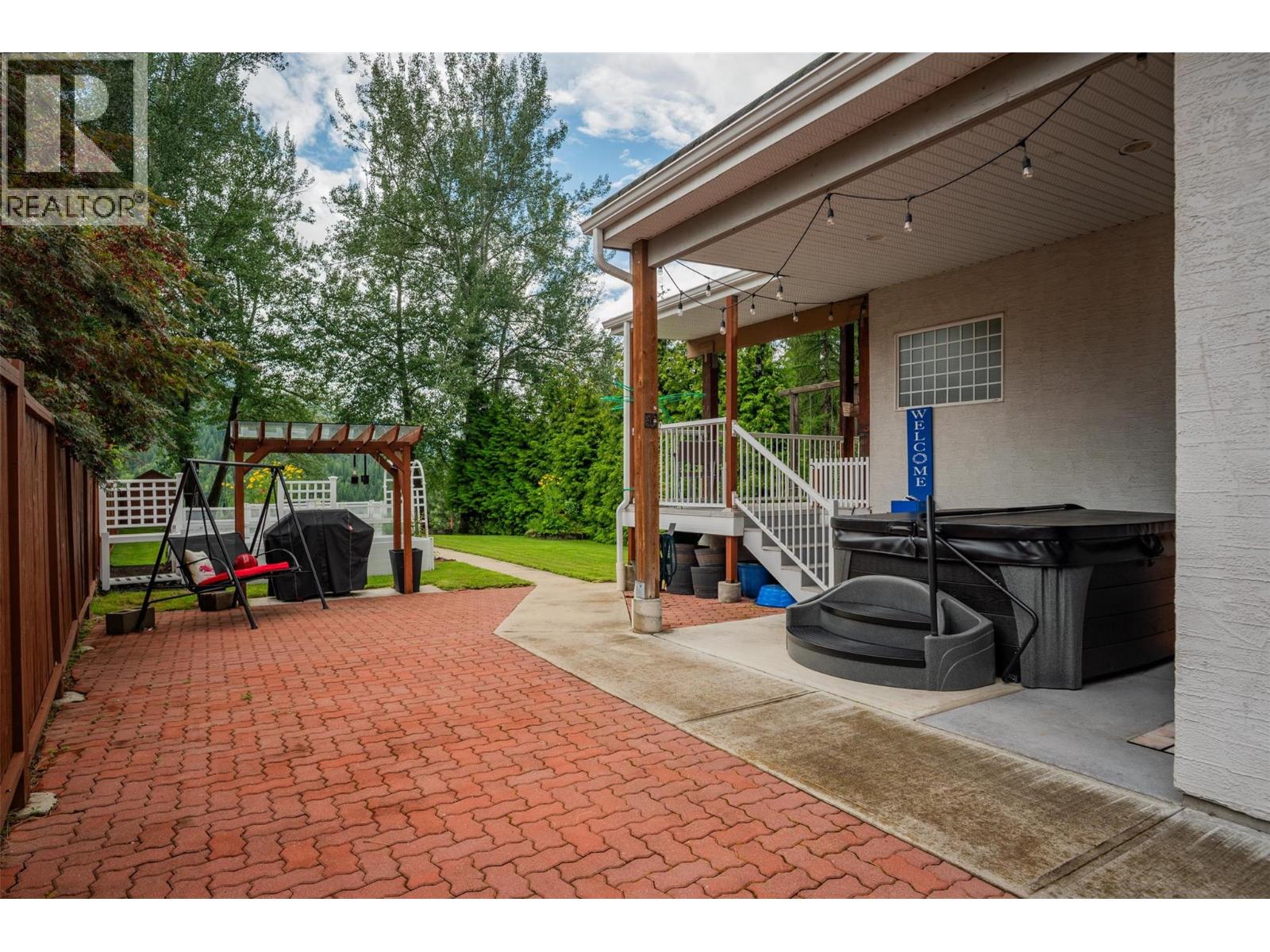 705 8th Avenue, Montrose, British Columbia  V0G 1P0 - Photo 36 - 10358762
