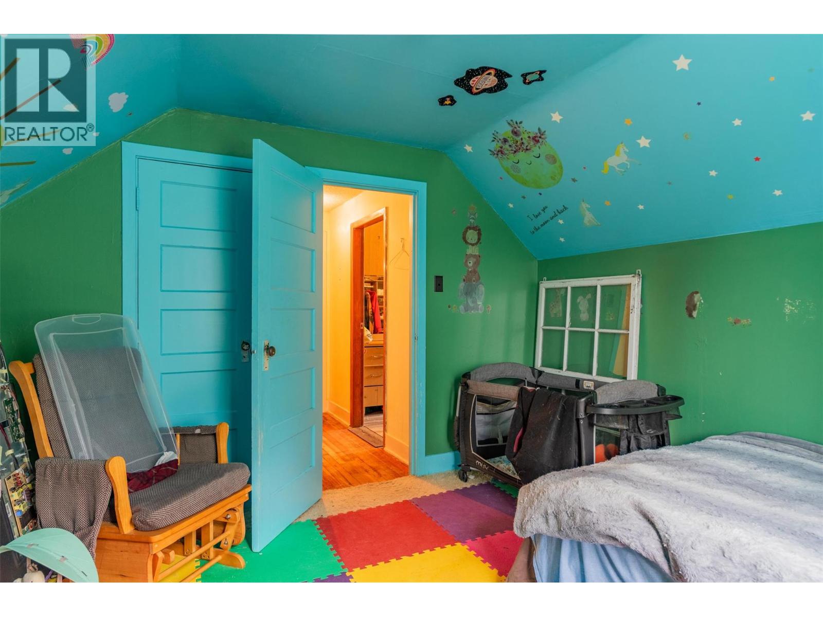 2150 Thompson Avenue, Rossland, British Columbia  V0G 1Y0 - Photo 15 - 10358822