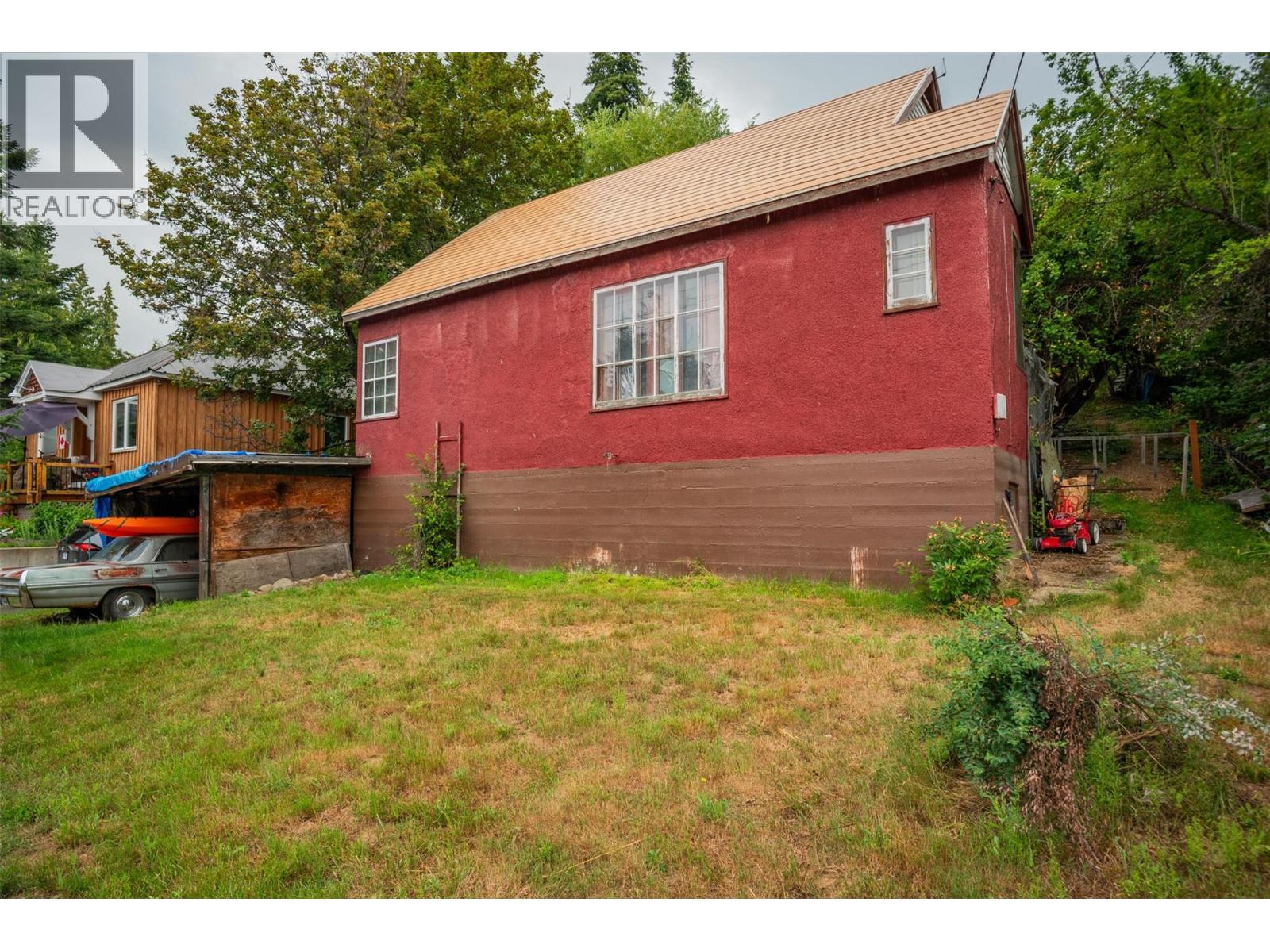 2150 Thompson Avenue, Rossland, British Columbia  V0G 1Y0 - Photo 30 - 10358822