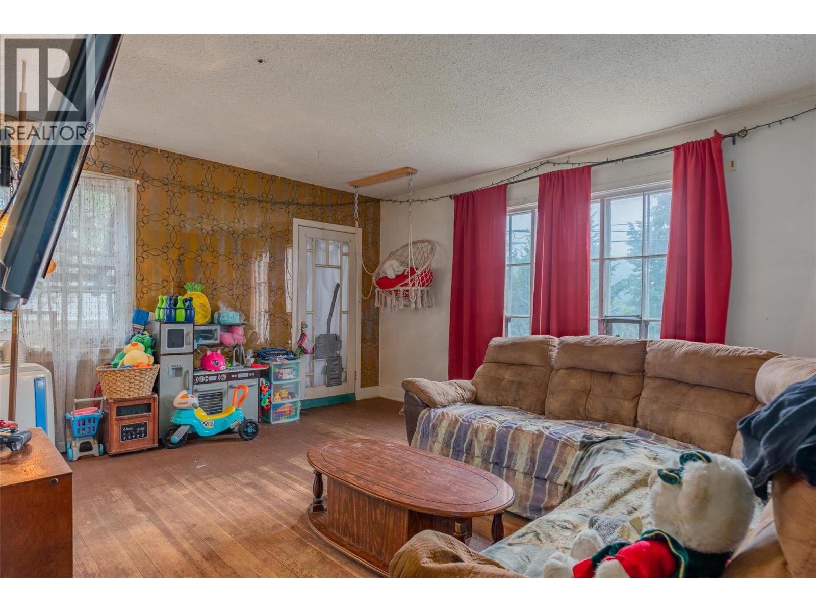 2150 Thompson Avenue, Rossland, British Columbia  V0G 1Y0 - Photo 8 - 10358822