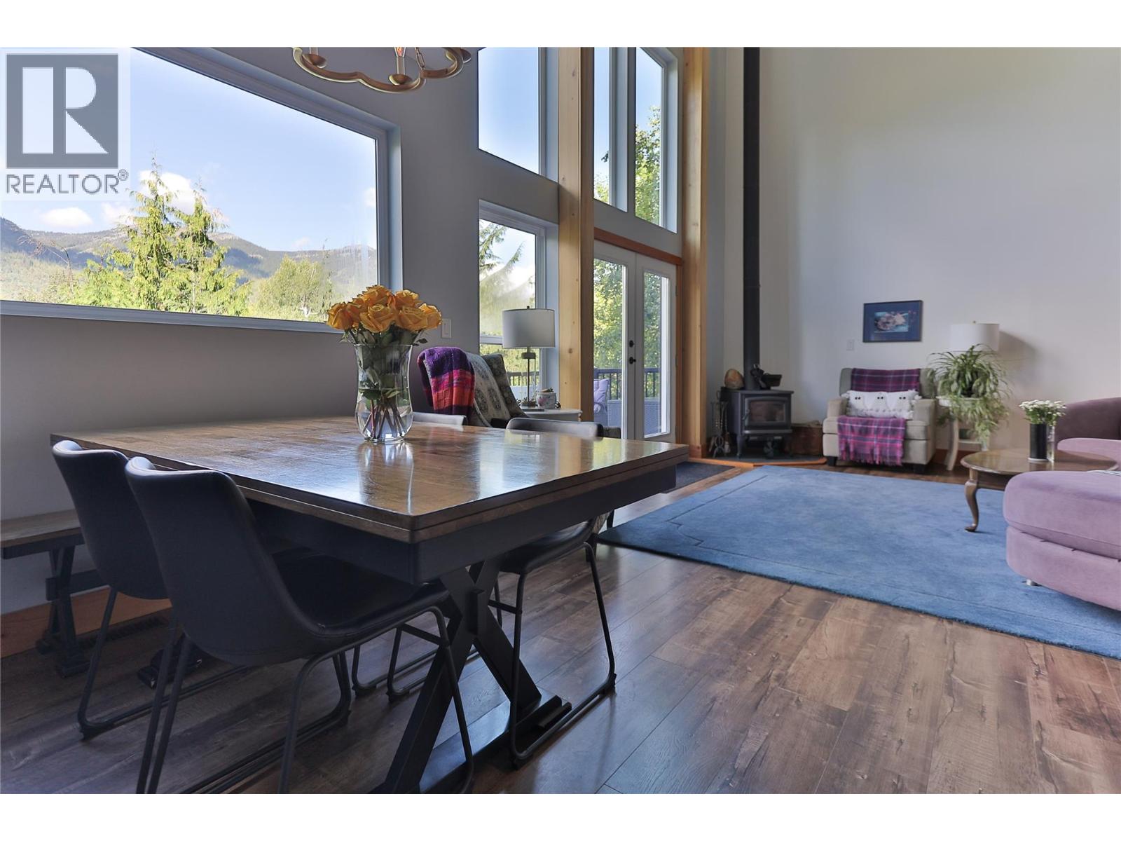 300 Richie Road, Rossland, British Columbia  V0G 1Y0 - Photo 34 - 10358505