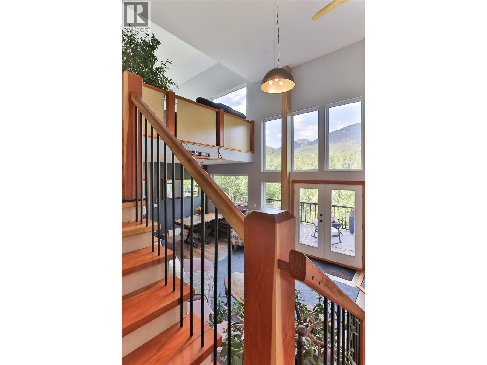 300 Richie Road, Rossland, British Columbia  V0G 1Y0 - Photo 45 - 10358505
