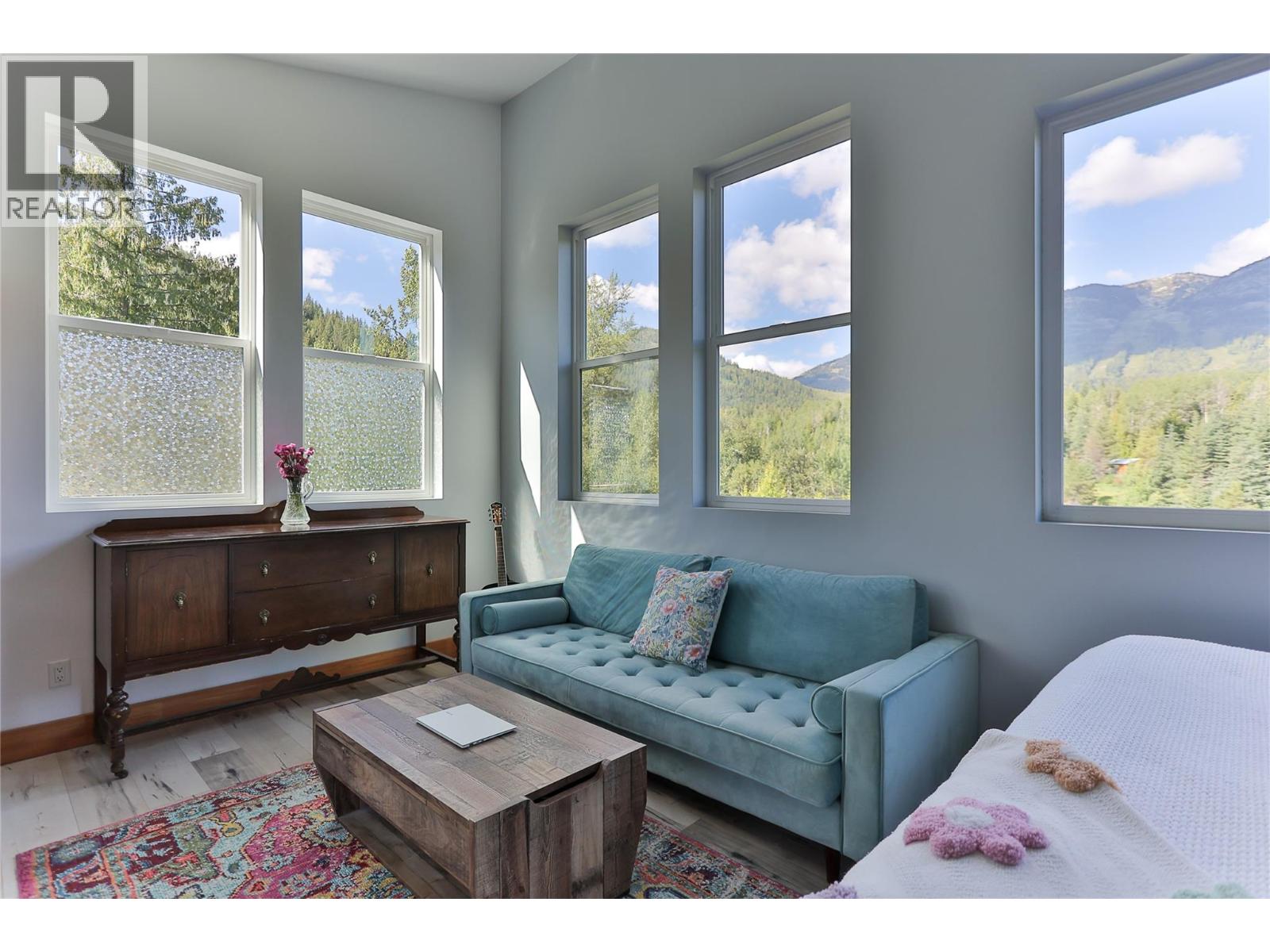 300 Richie Road, Rossland, British Columbia  V0G 1Y0 - Photo 51 - 10358505