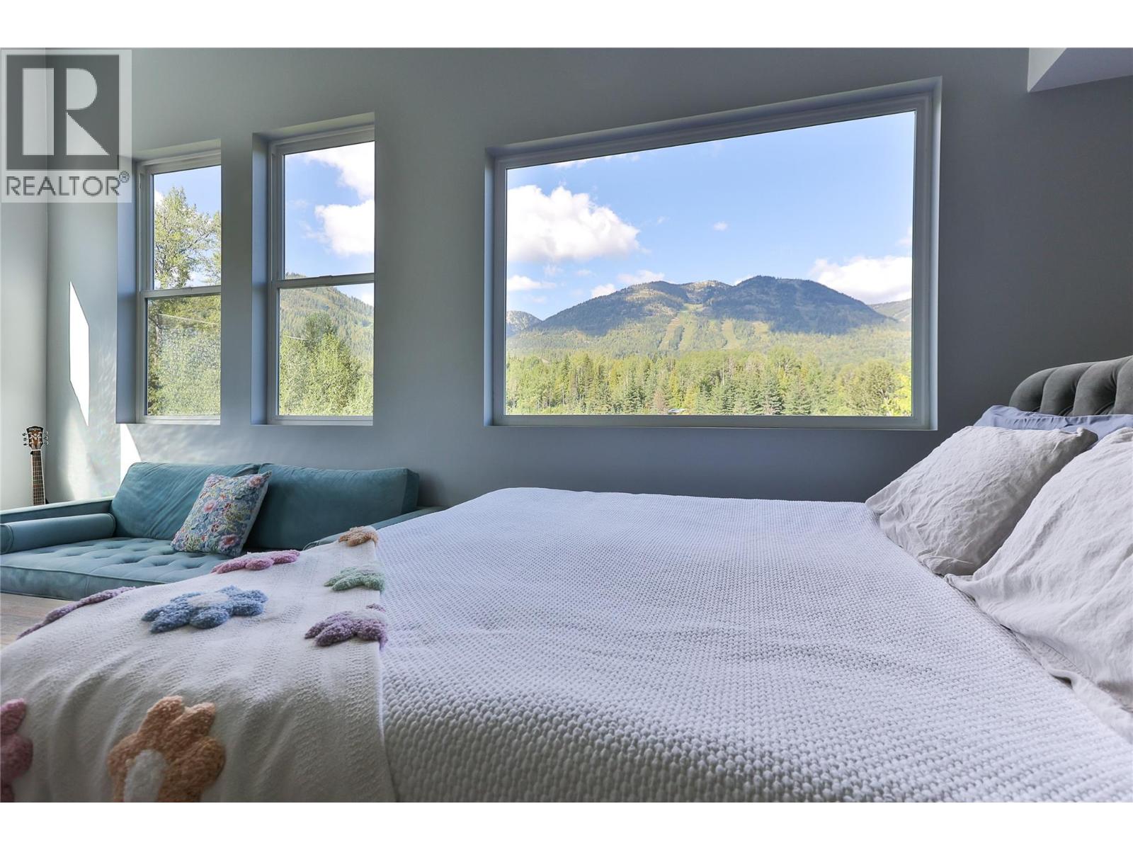 300 Richie Road, Rossland, British Columbia  V0G 1Y0 - Photo 52 - 10358505