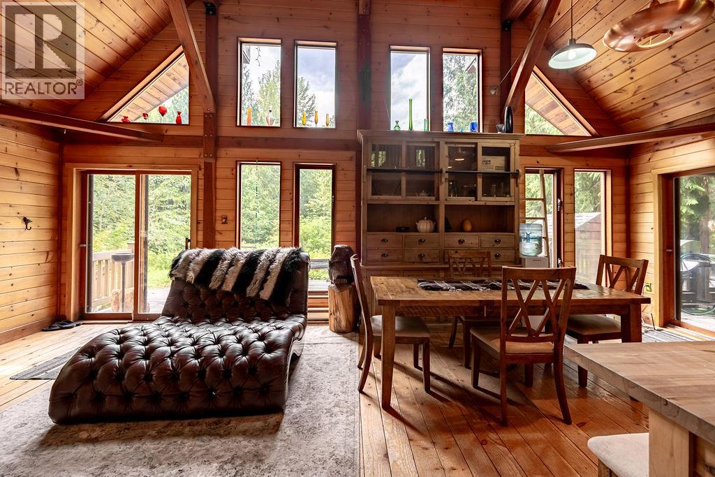2987 Slocan Valley Road W Road, Slocan Park, British Columbia  V0G 2E0 - Photo 12 - 10357590