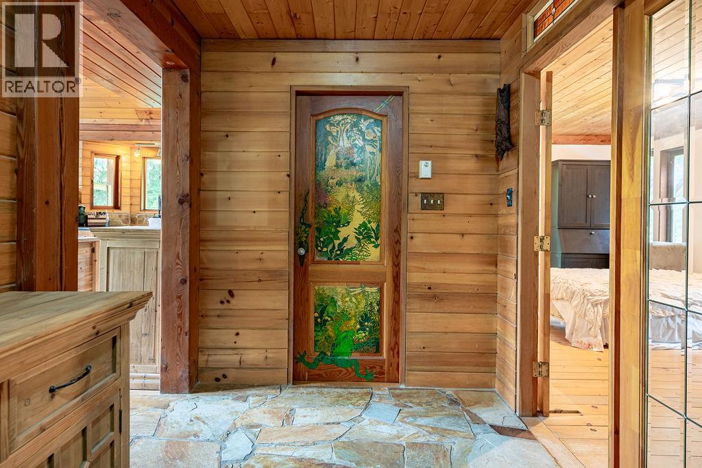 2987 Slocan Valley Road W Road, Slocan Park, British Columbia  V0G 2E0 - Photo 25 - 10357590