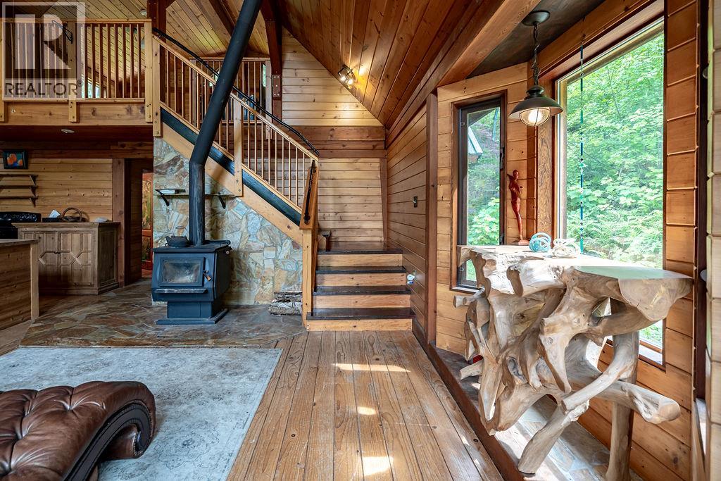 2987 Slocan Valley Road W Road, Slocan Park, British Columbia  V0G 2E0 - Photo 9 - 10357590