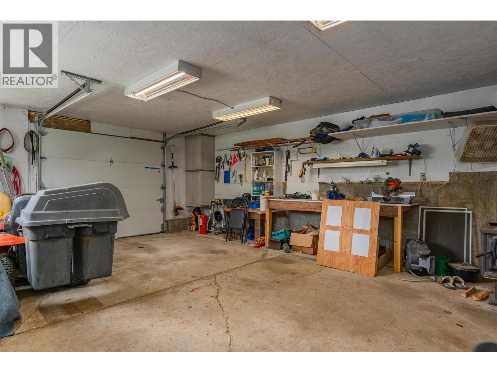 2004 Old Salmo Road, Fruitvale, British Columbia  V0G 1L1 - Photo 47 - 10358878