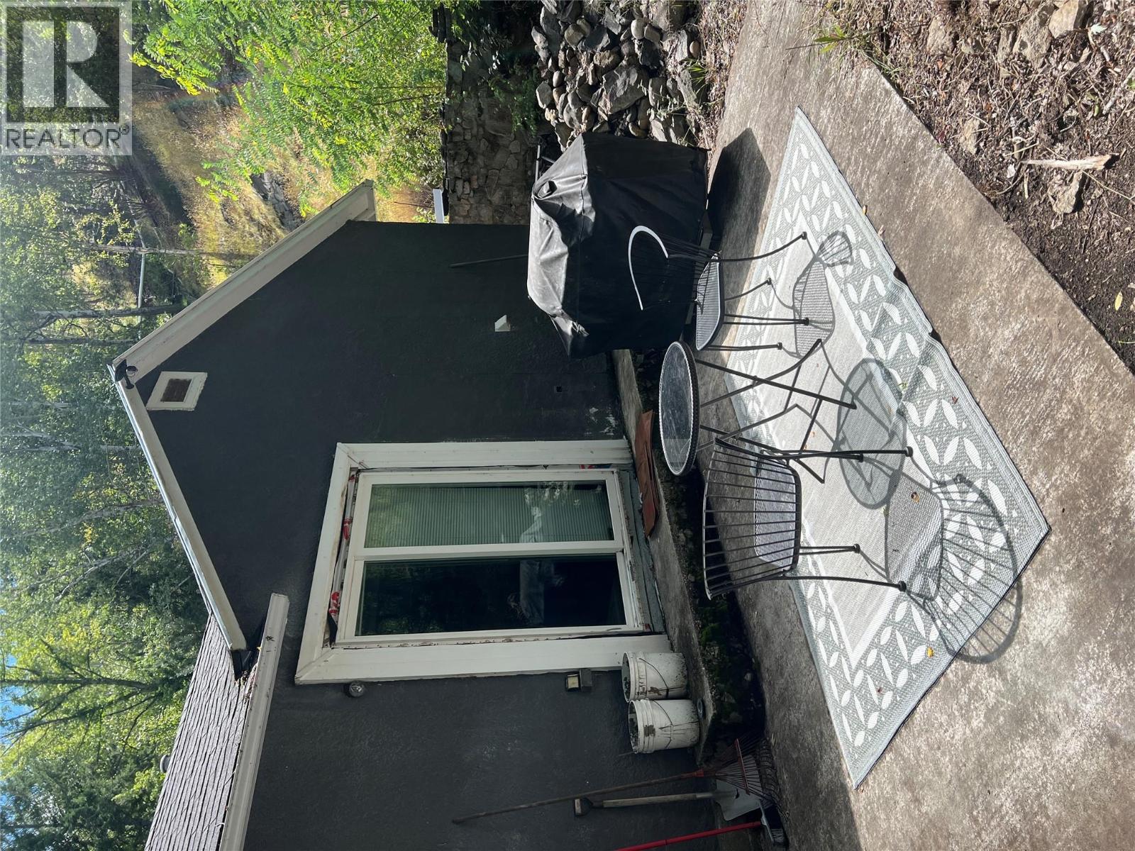 1916 Wilmes Lane Lane, Trail, British Columbia  V1R 4H3 - Photo 31 - 10359111