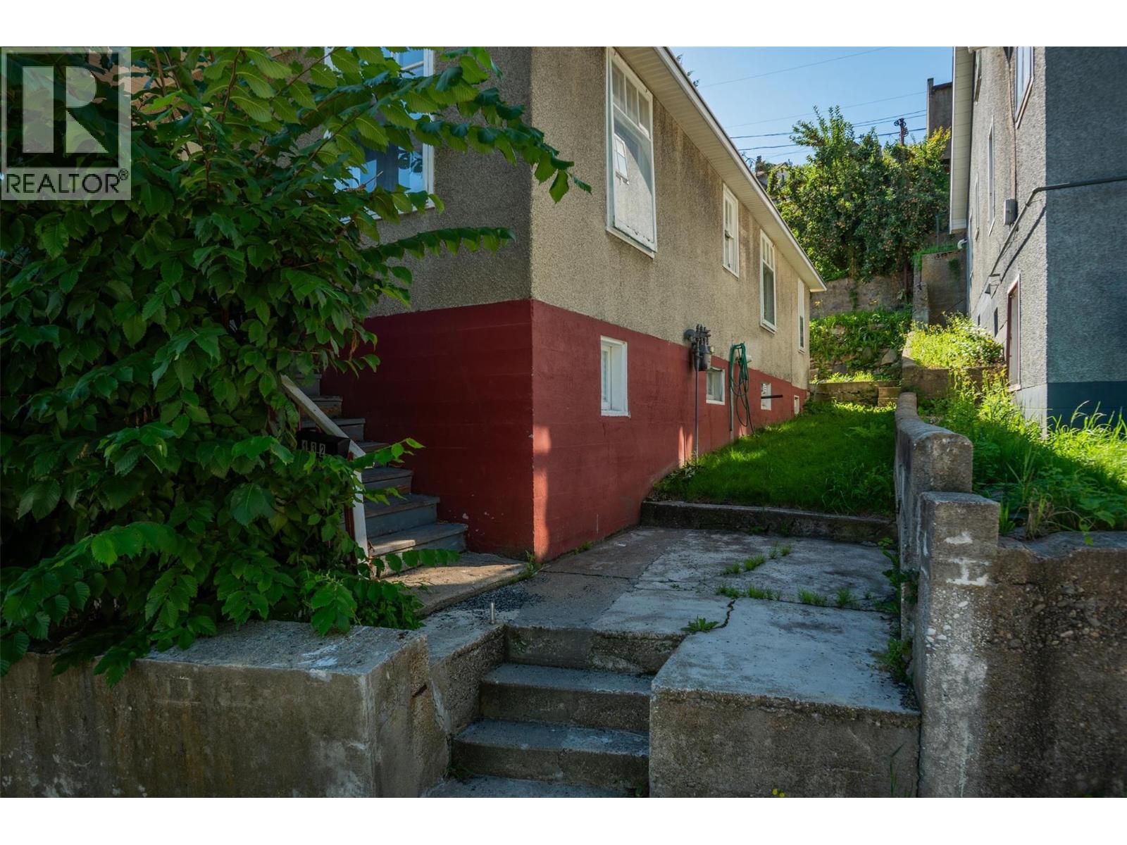 132 Reservoir Road, Trail, British Columbia  V1R 3R9 - Photo 30 - 10359022