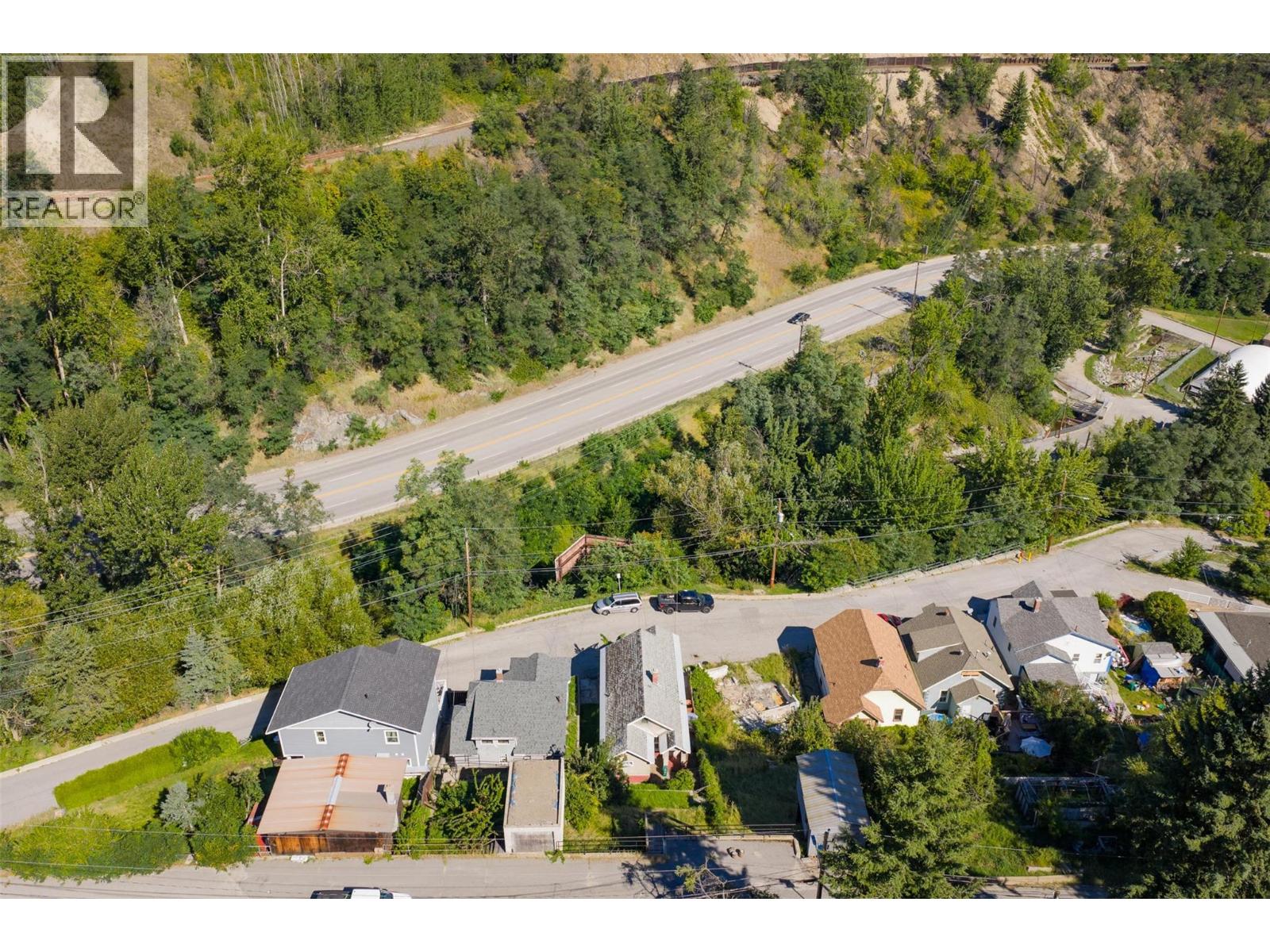 132 Reservoir Road, Trail, British Columbia  V1R 3R9 - Photo 44 - 10359022
