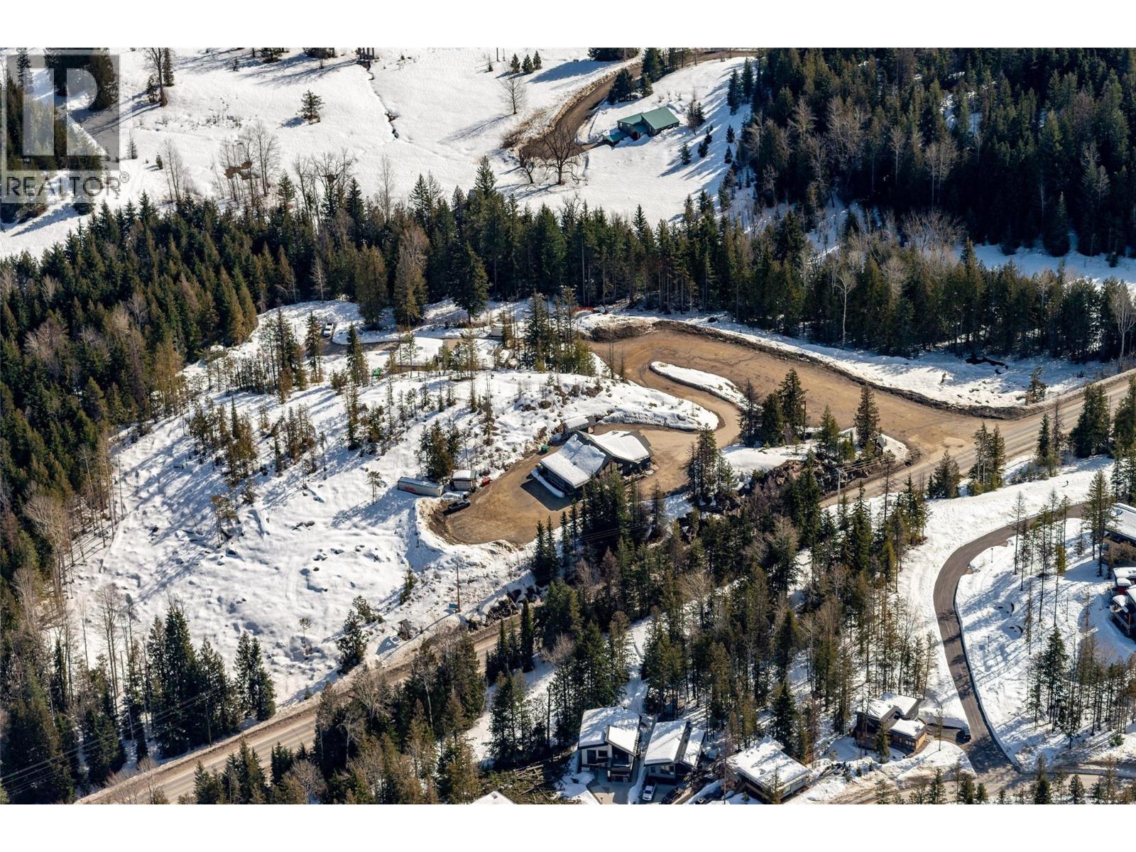 3052 3b Highway, Rossland, British Columbia  V0G 1Y0 - Photo 12 - 10359229