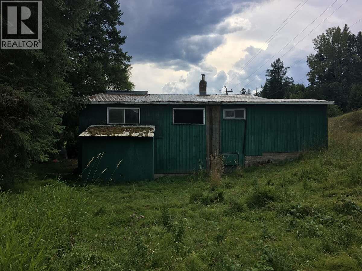 6904 Highway 6, Appledale, British Columbia  V0G 2J0 - Photo 13 - 10359261