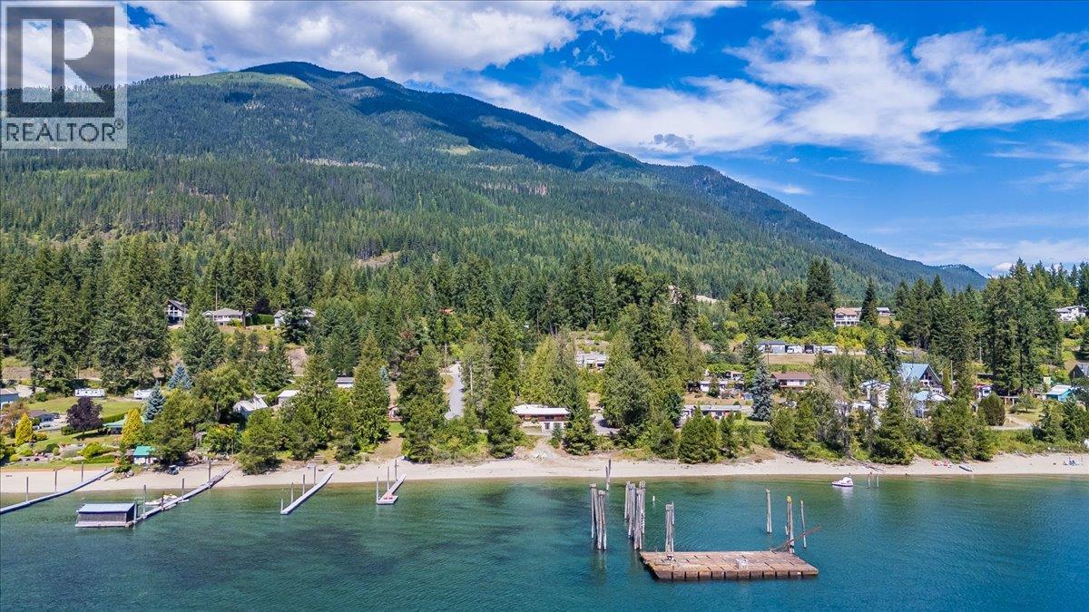 7691 Balfour Wharf Road, Balfour, British Columbia  V0G 1C0 - Photo 3 - 10359320
