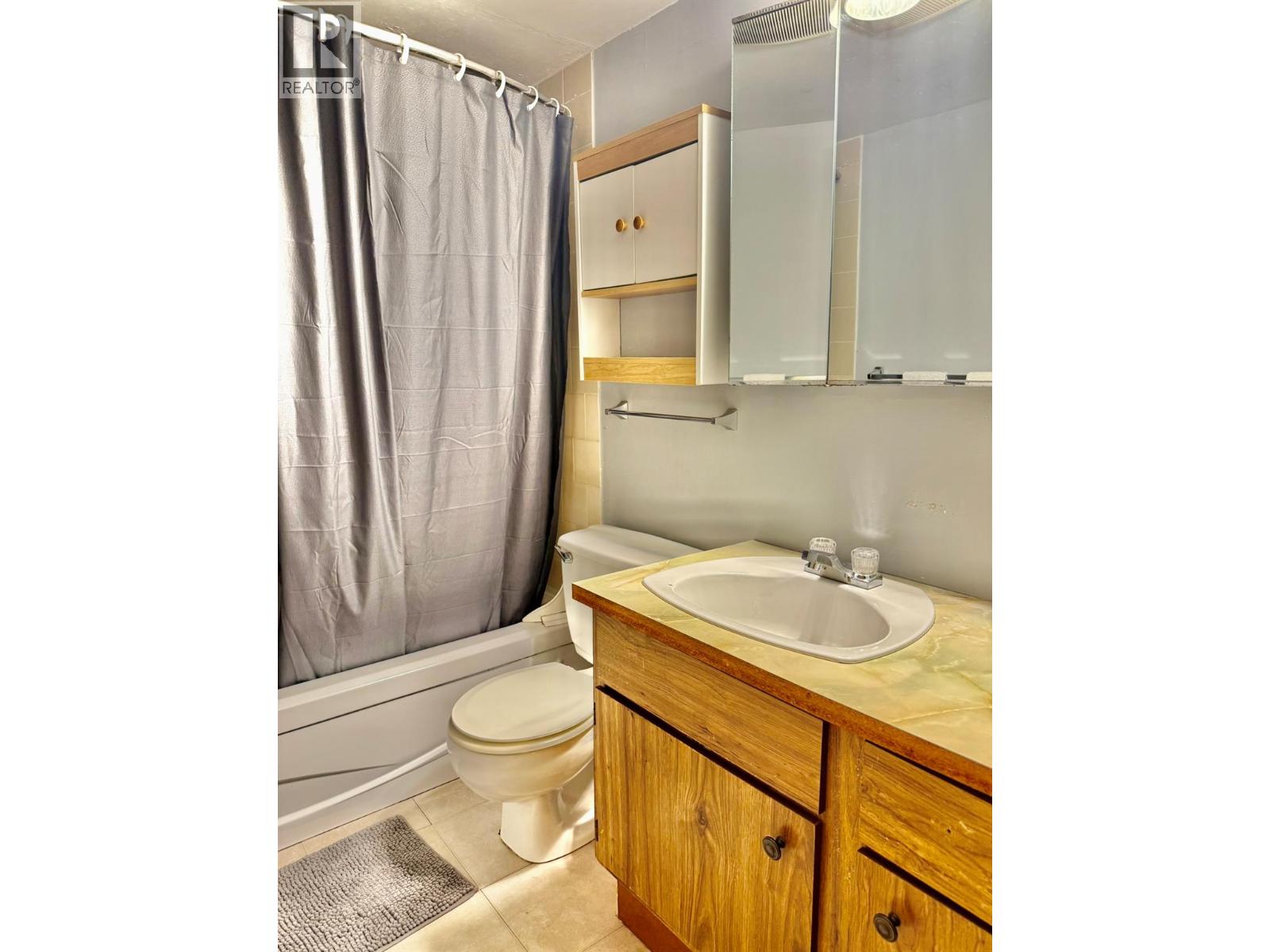 1611 Nickleplate Road Unit# 206, Rossland, British Columbia  V0G 1Y0 - Photo 11 - 10358891
