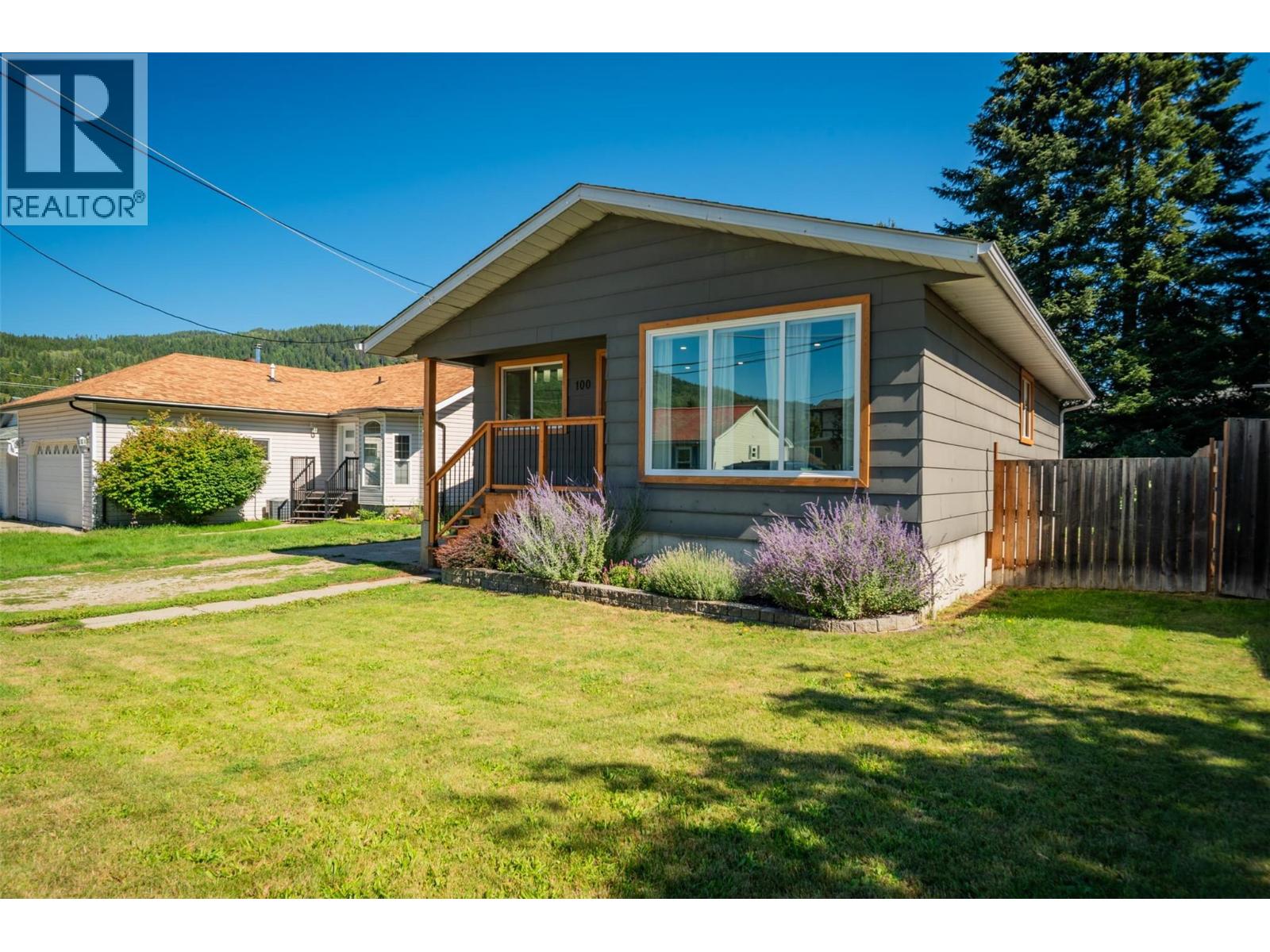 100 Birch Avenue, Fruitvale, British Columbia  V0G 1L0 - Photo 4 - 10359470