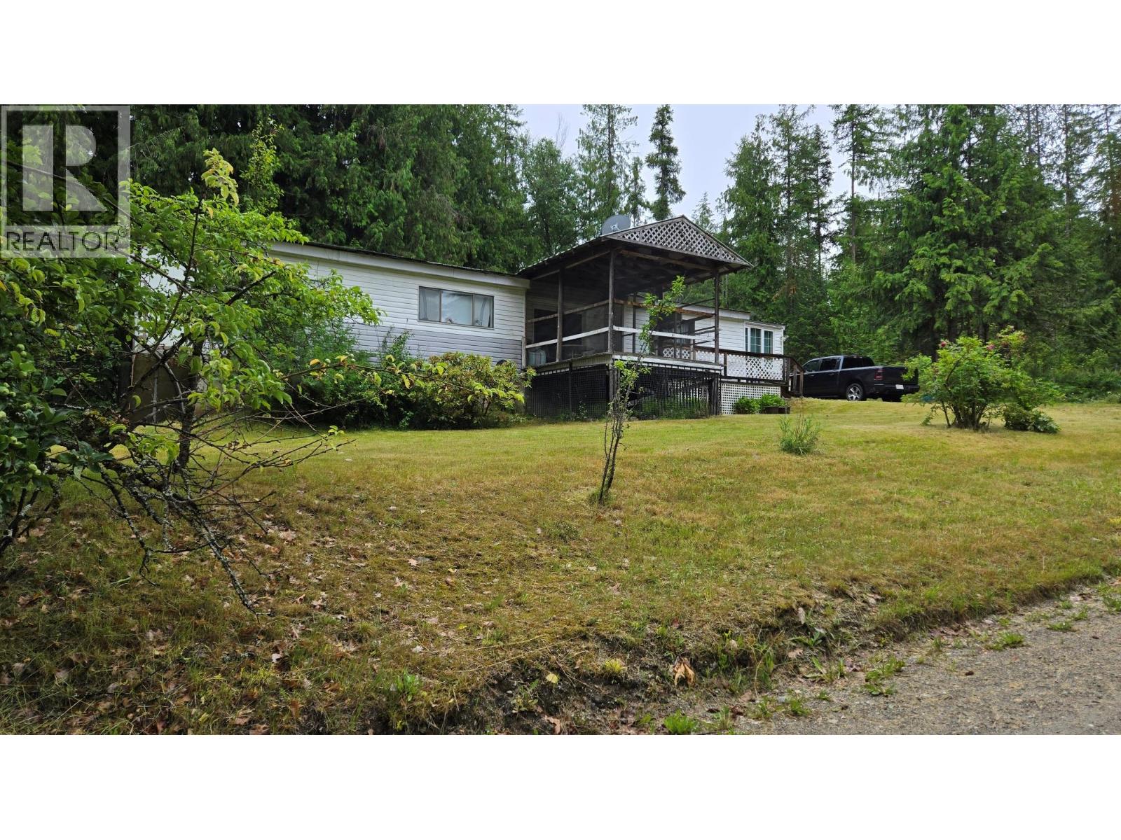 115 Lower Fauquier Road Lot# 1, Fauquier, British Columbia  V0G 1K0 - Photo 2 - 10359460