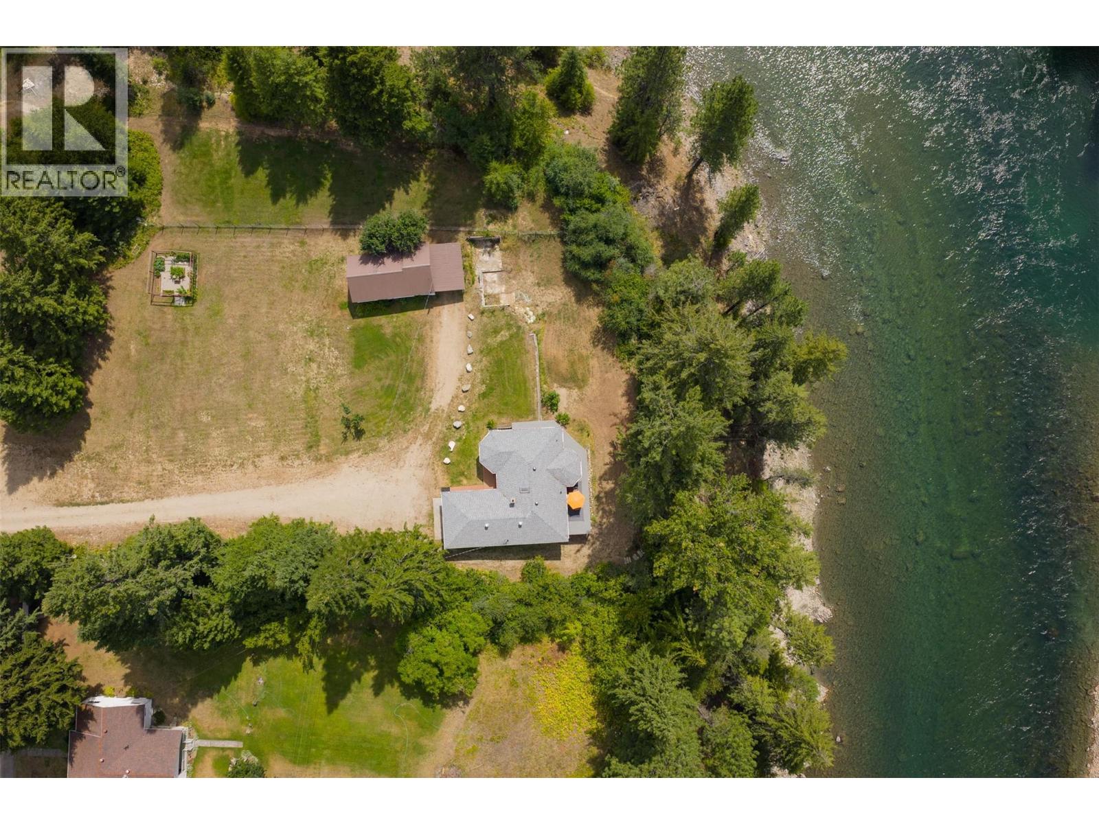 2697 Osachoff Road, South Slocan, British Columbia  V0G 2G0 - Photo 11 - 10359274
