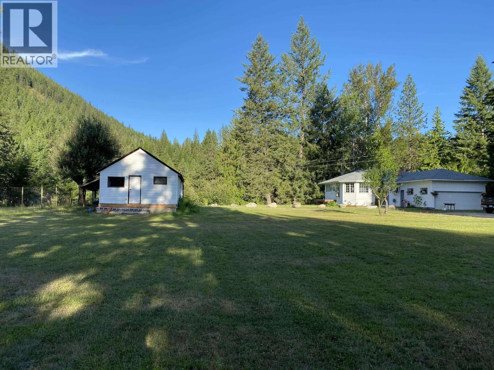 2697 Osachoff Road, South Slocan, British Columbia  V0G 2G0 - Photo 45 - 10359274