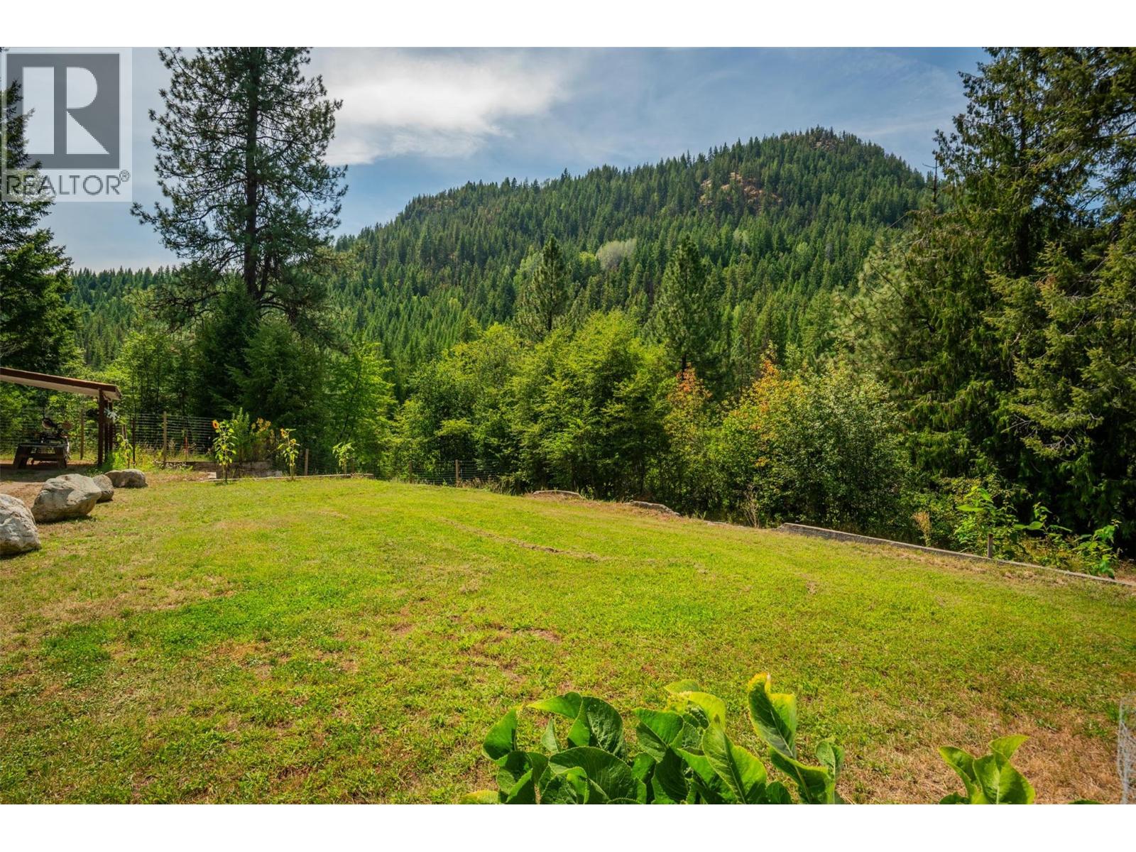 2697 Osachoff Road, South Slocan, British Columbia  V0G 2G0 - Photo 67 - 10359274
