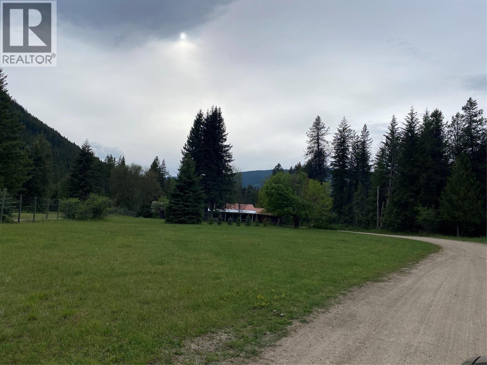 2697 Osachoff Road, South Slocan, British Columbia  V0G 2G0 - Photo 68 - 10359274