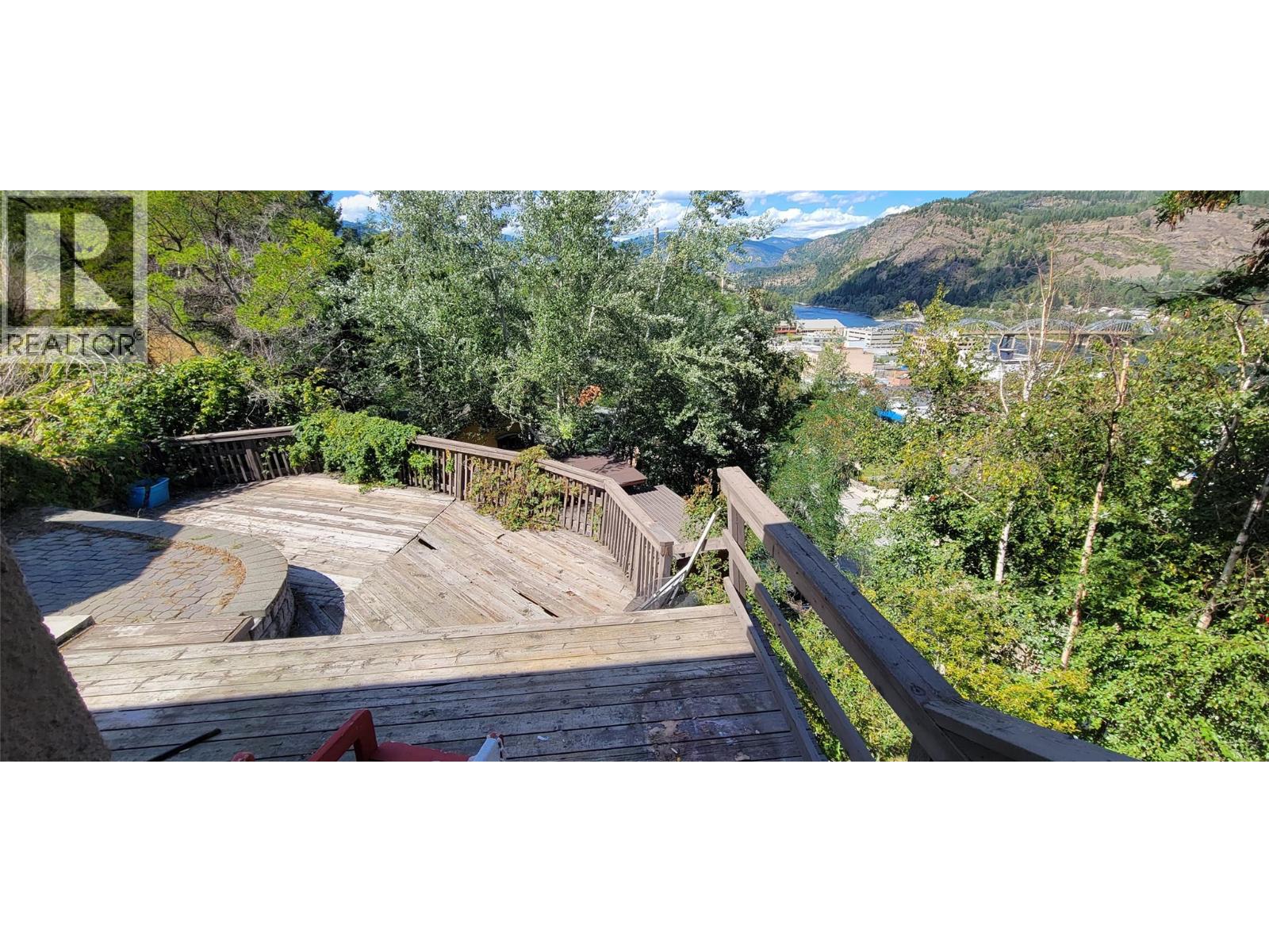 1553 Diamond Street, Trail, British Columbia  V1R 4H5 - Photo 13 - 10359696