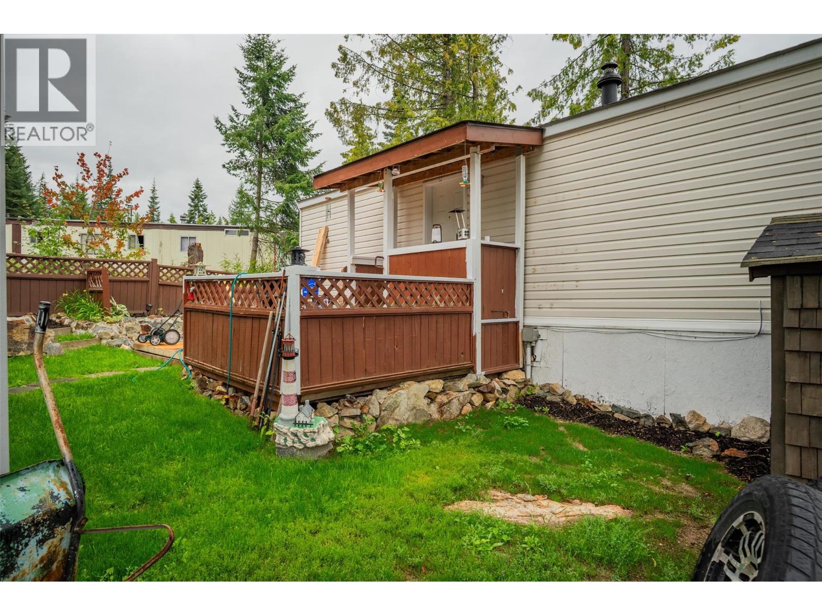 891 Monte Vista Drive Unit# 24, Rossland, British Columbia  V0G 1Y0 - Photo 21 - 10359700