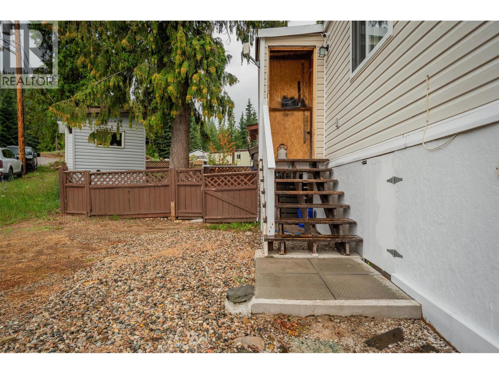 891 Monte Vista Drive Unit# 24, Rossland, British Columbia  V0G 1Y0 - Photo 33 - 10359700