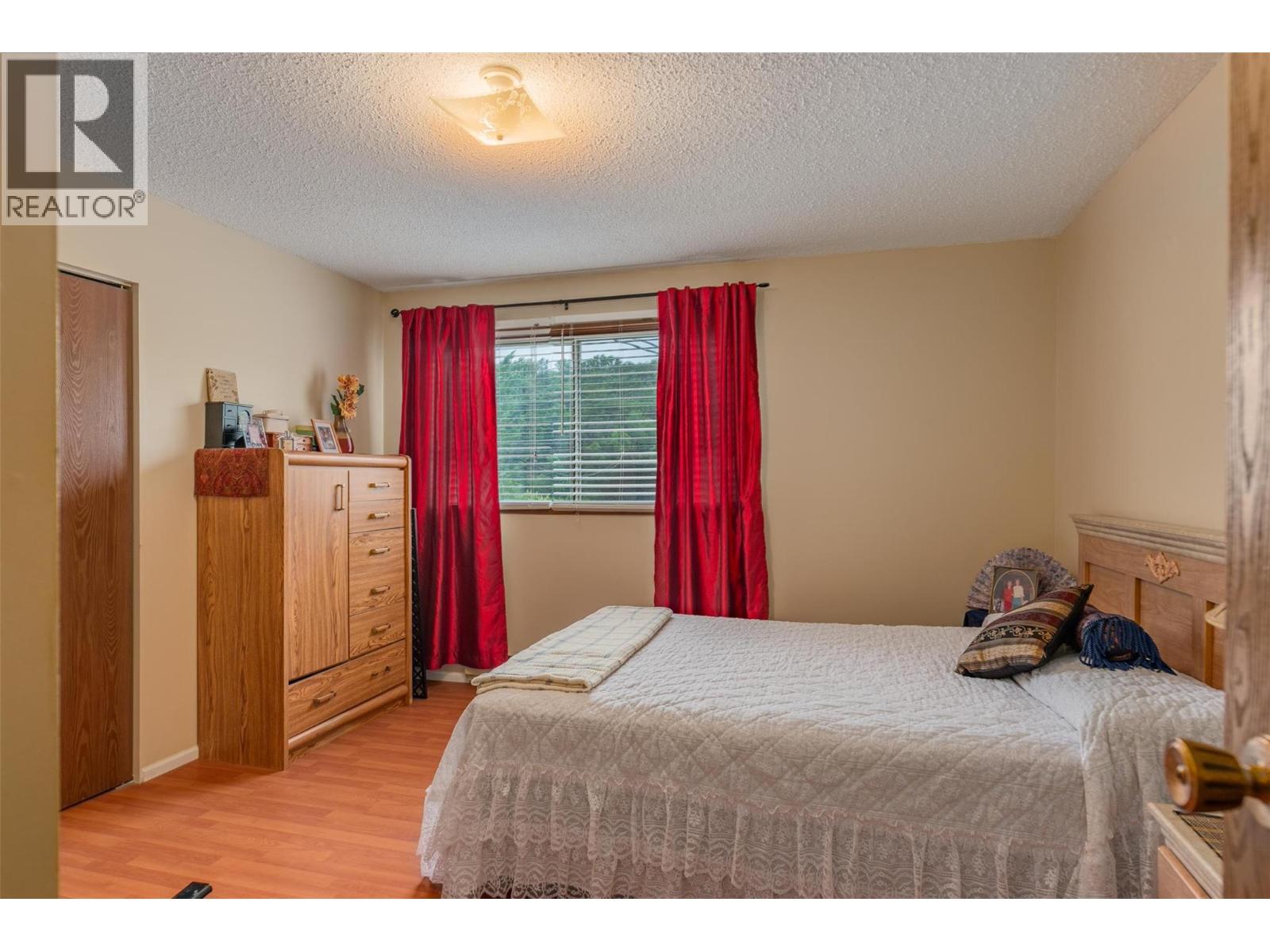 108 Colley Street, Warfield, British Columbia  V1R 2M2 - Photo 10 - 10359680