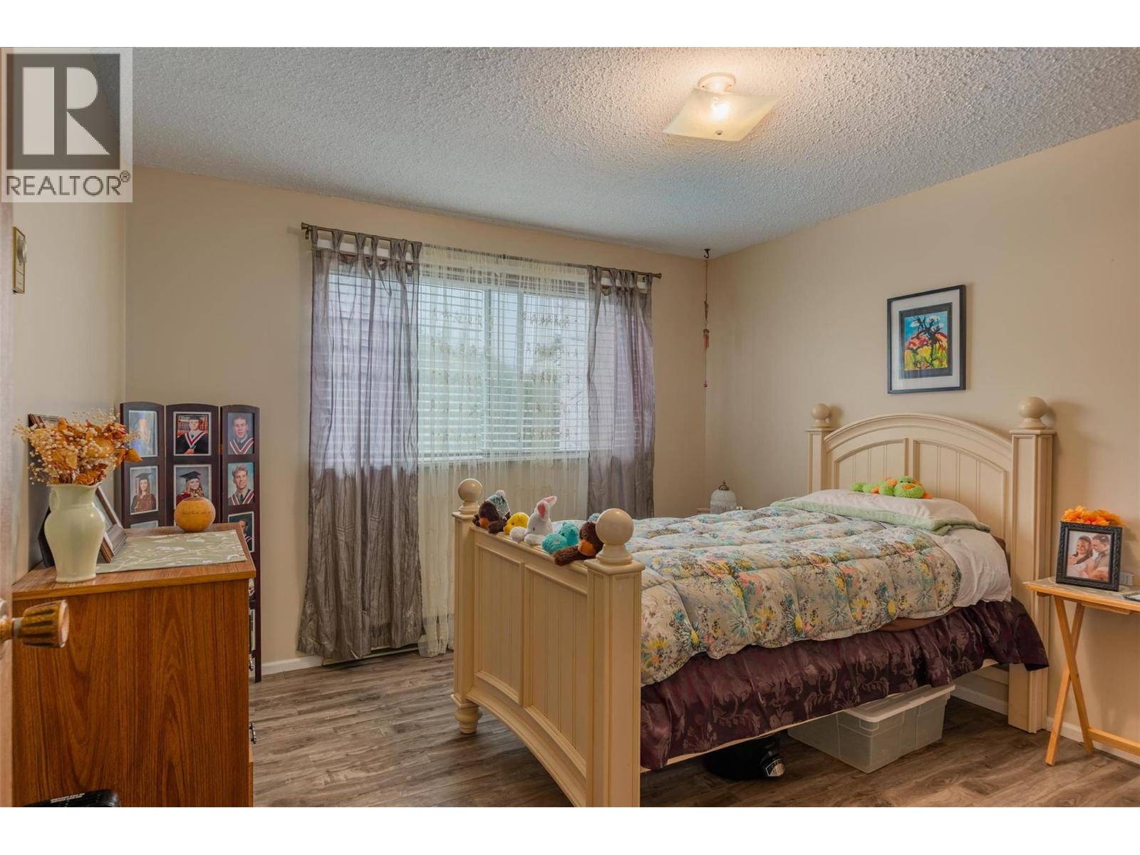 108 Colley Street, Warfield, British Columbia  V1R 2M2 - Photo 12 - 10359680