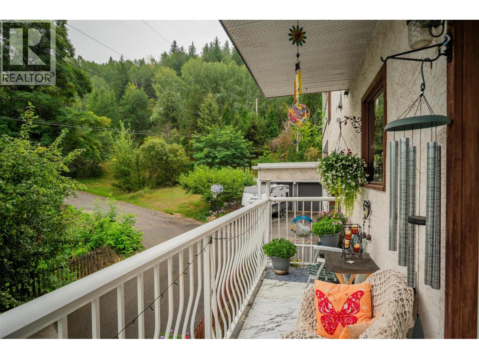 108 Colley Street, Warfield, British Columbia  V1R 2M2 - Photo 16 - 10359680