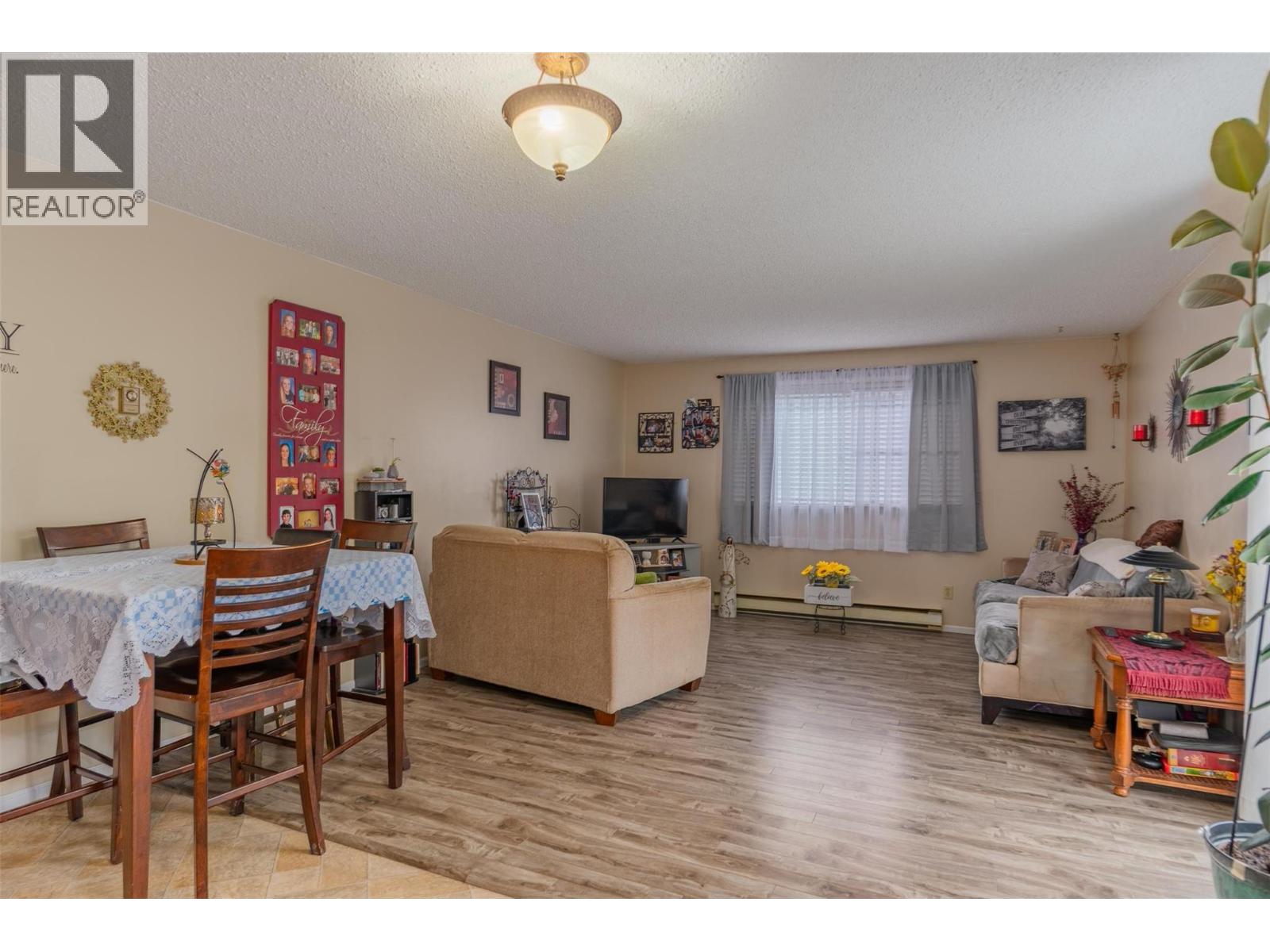 108 Colley Street, Warfield, British Columbia  V1R 2M2 - Photo 7 - 10359680