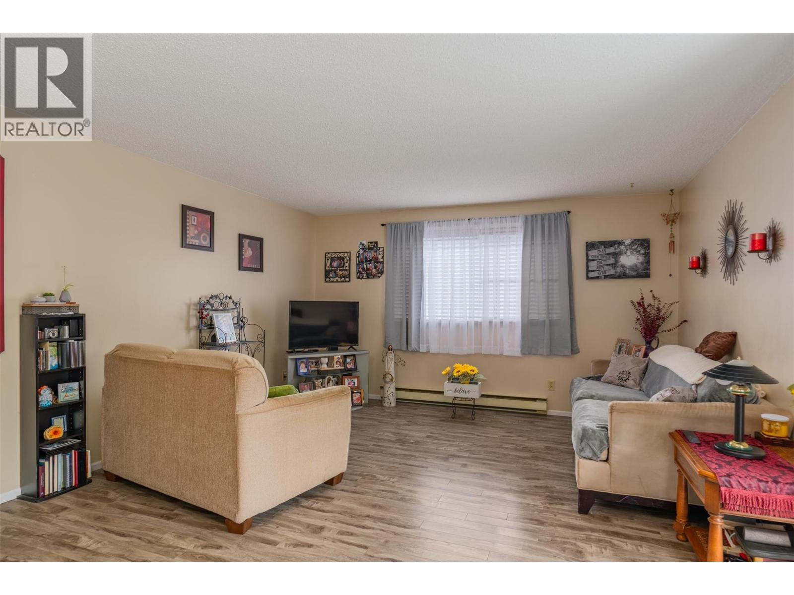 108 Colley Street, Warfield, British Columbia  V1R 2M2 - Photo 9 - 10359680