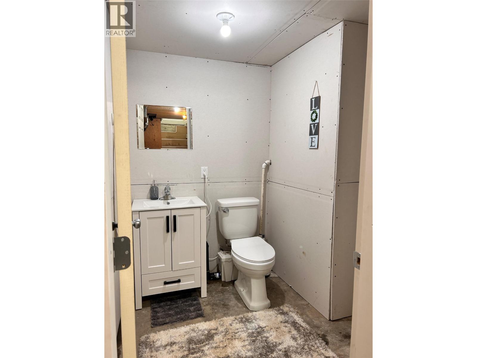 533 Turner Street, Warfield, British Columbia  V1R 2P6 - Photo 27 - 10359694
