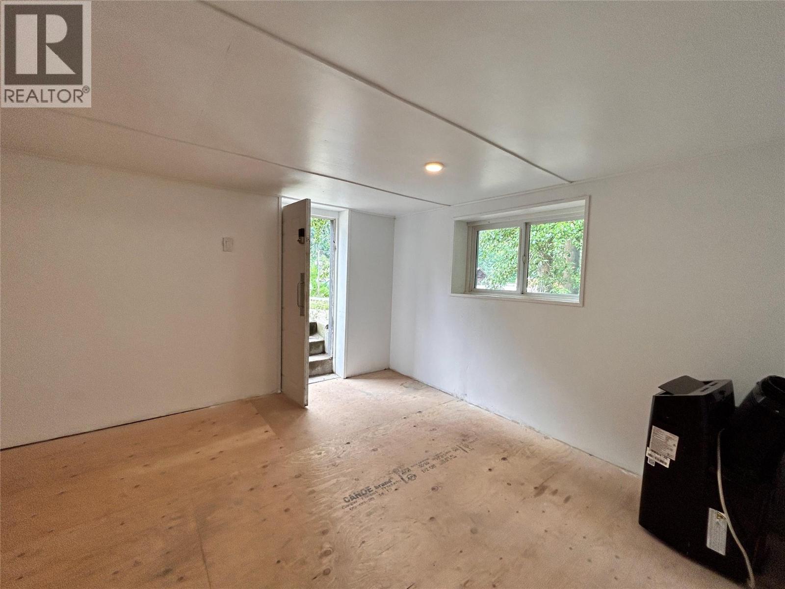 533 Turner Street, Warfield, British Columbia  V1R 2P6 - Photo 30 - 10359694