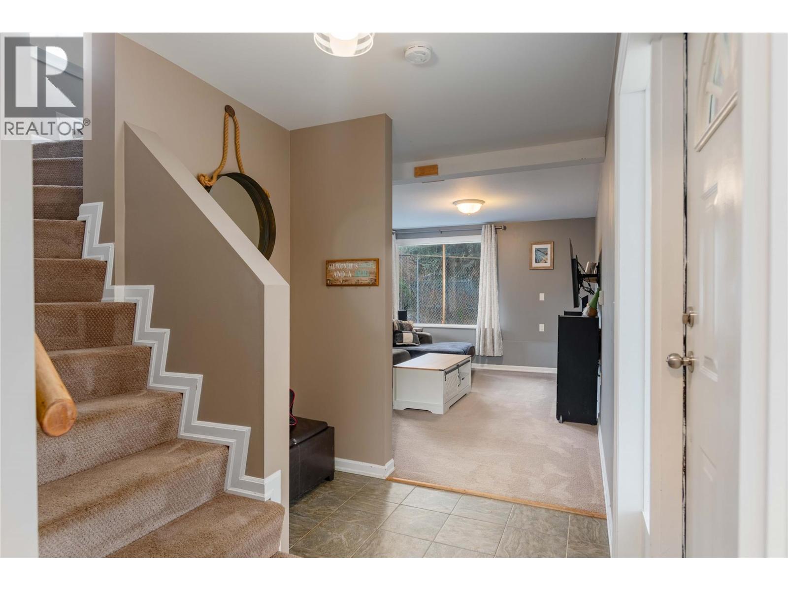 425 8th Avenue, Montrose, British Columbia  V0G 1P0 - Photo 16 - 10360052